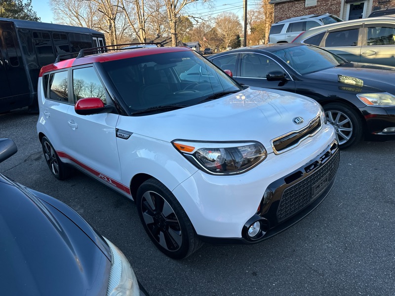 2016 Kia Soul + w/Signature 2.0 Special Edition