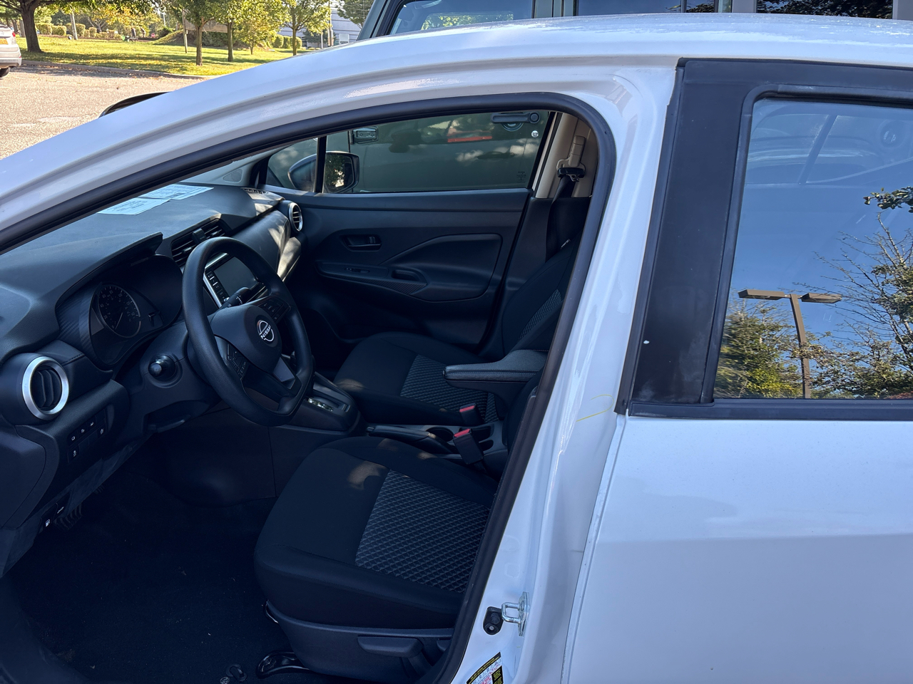 Nissan Versa S CVT 2023