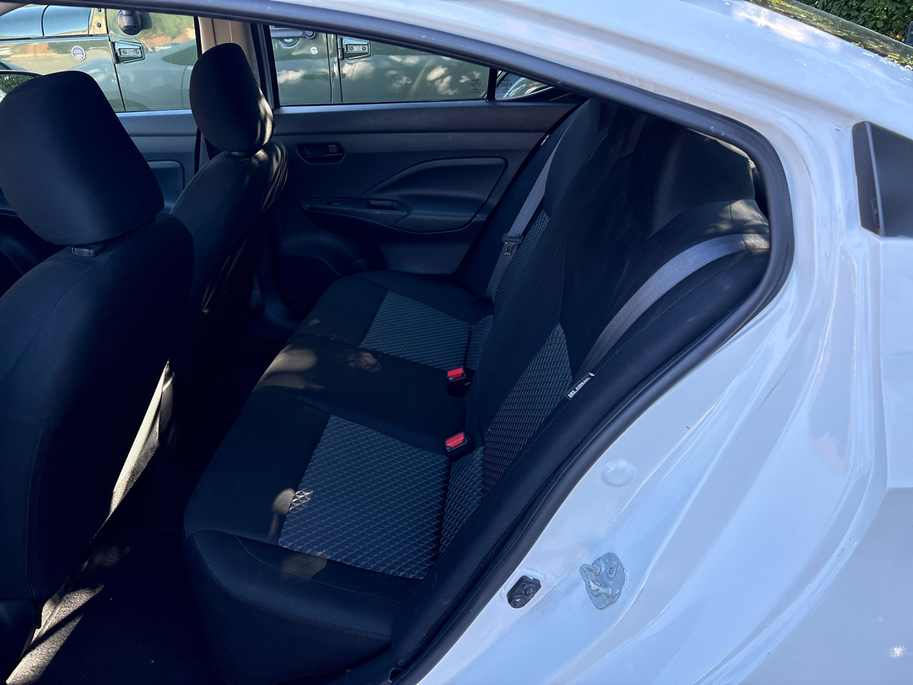 Nissan Versa S CVT 2023
