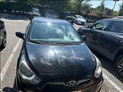 2013 Hyundai Accent 