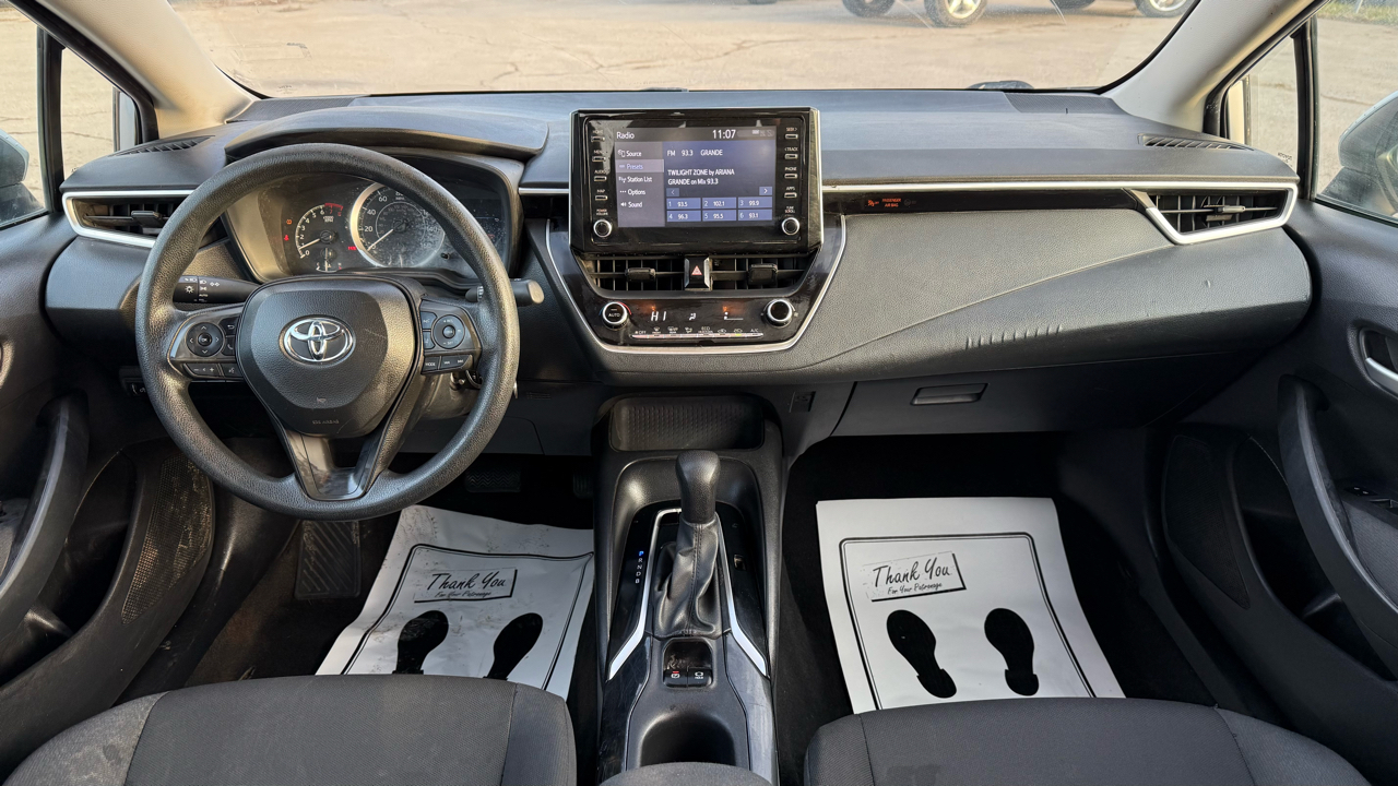 Toyota Corolla 4dr Sdn LE Auto 2020