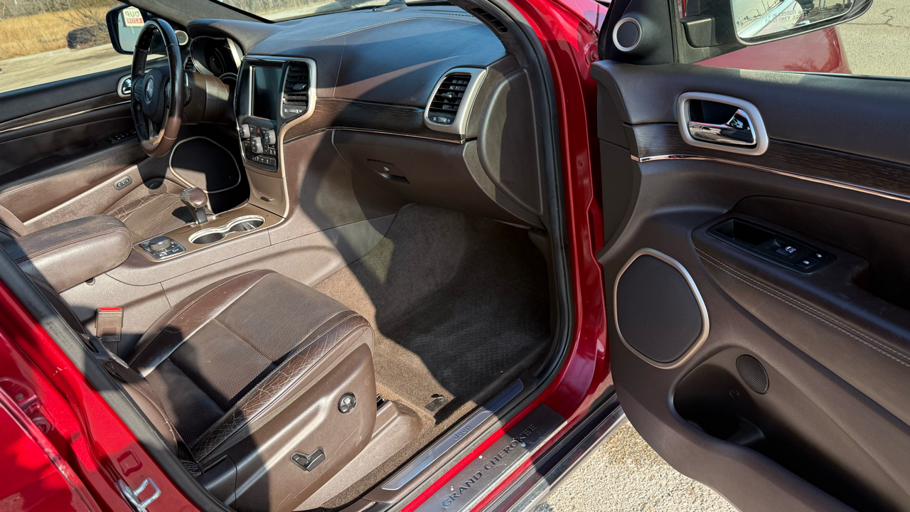 Jeep Grand Cherokee Summit 4D SUV 4WD 2014