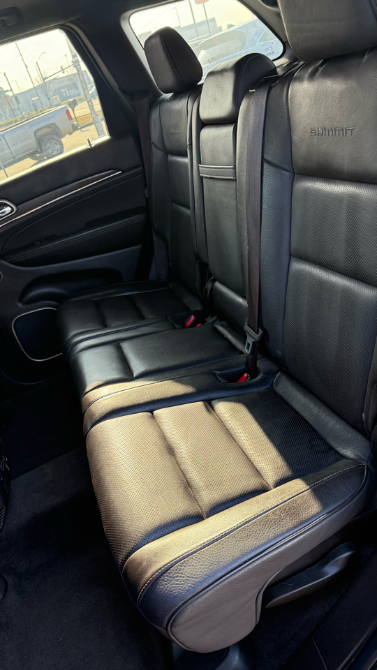 Jeep Grand Cherokee Summit 4D SUV 4WD 2014