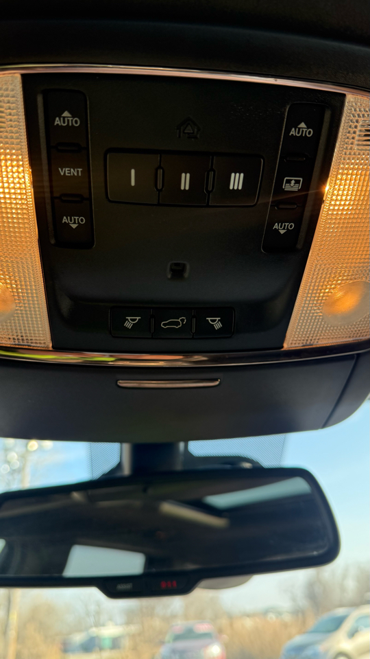 Jeep Grand Cherokee Summit 4D SUV 4WD 2014