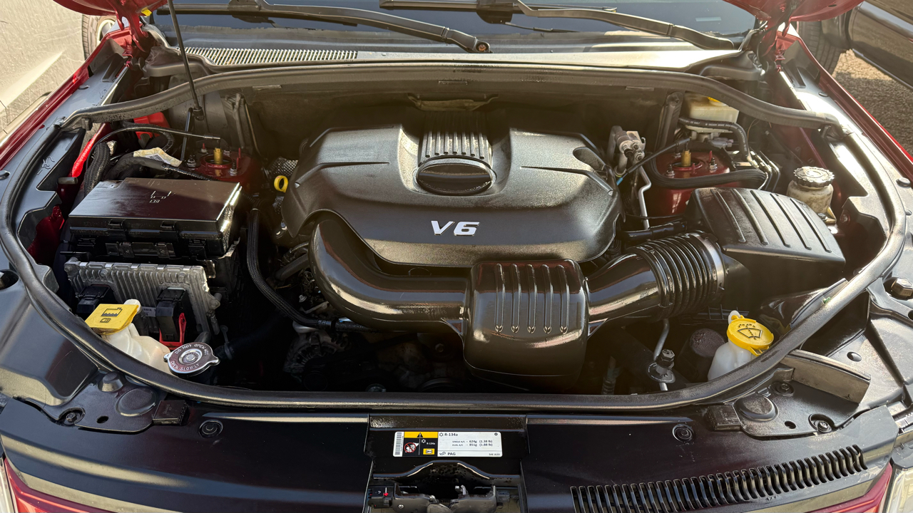 Jeep Grand Cherokee Summit 4D SUV 4WD 2014