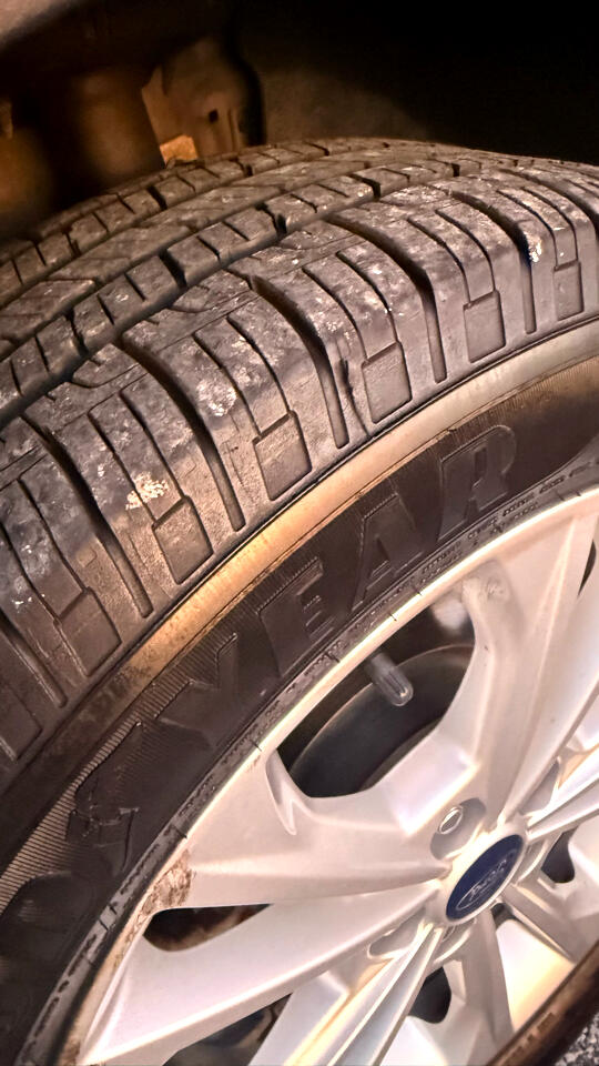 Ford Escape SE 4D SUV AWD 2017