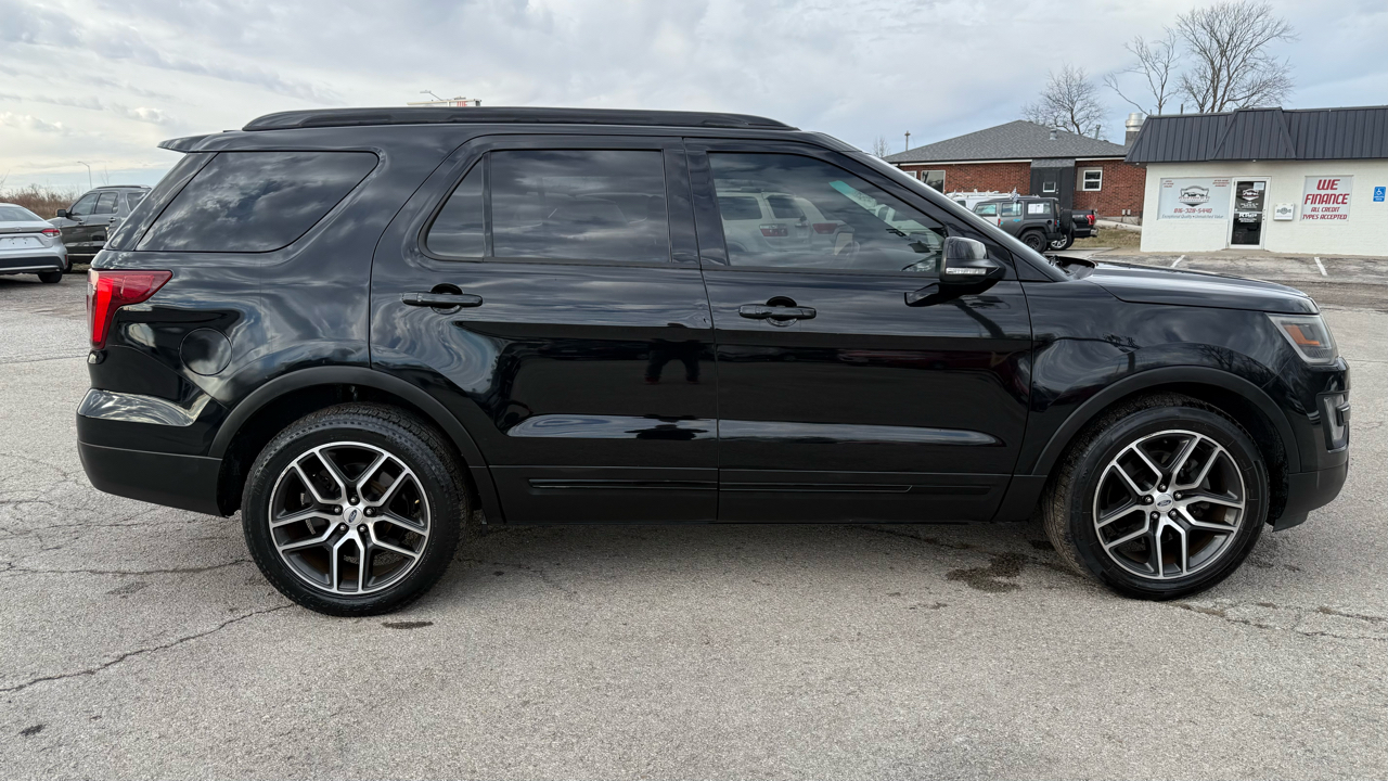 Ford Explorer Sport 4D SUV 4WD 2016