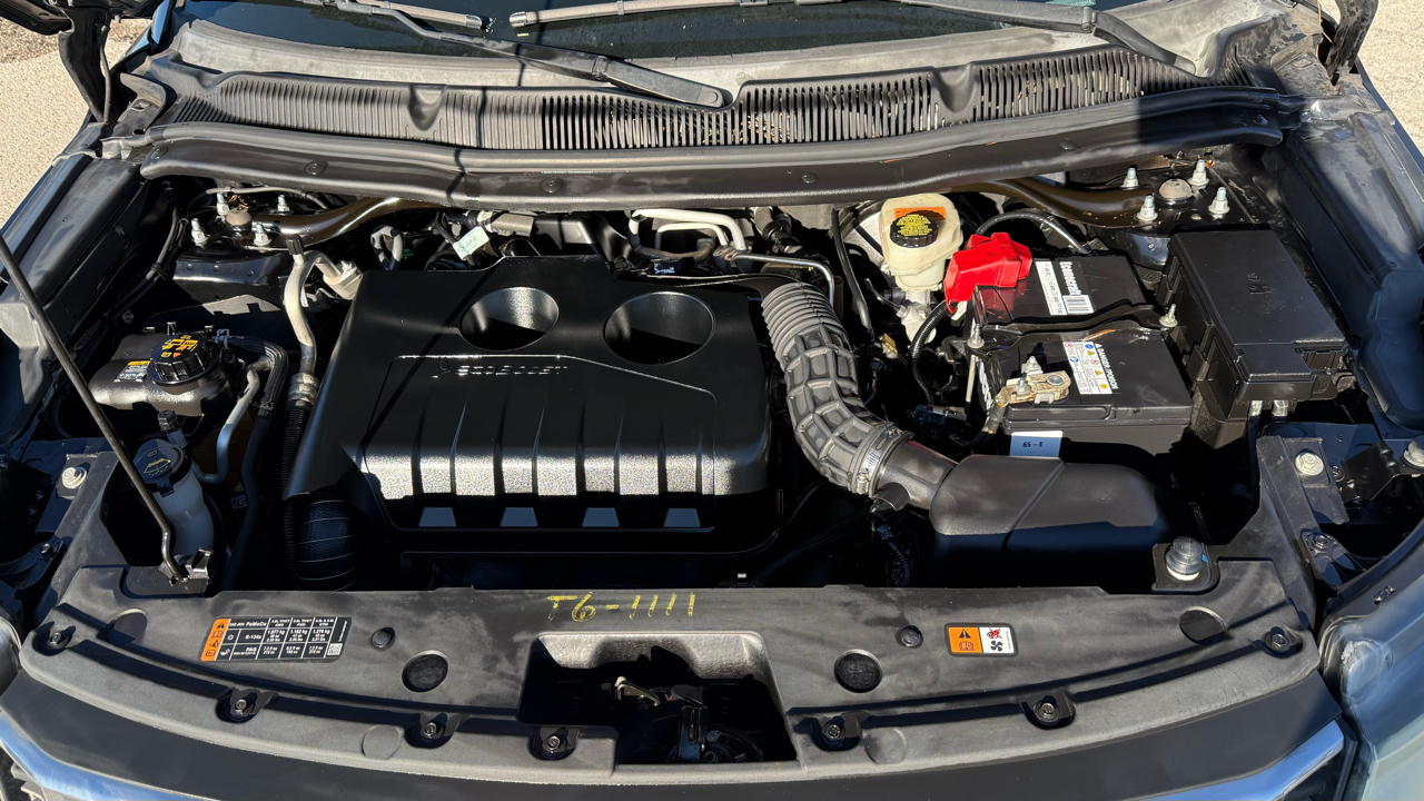 Ford Explorer XLT 4D SUV FWD 2016