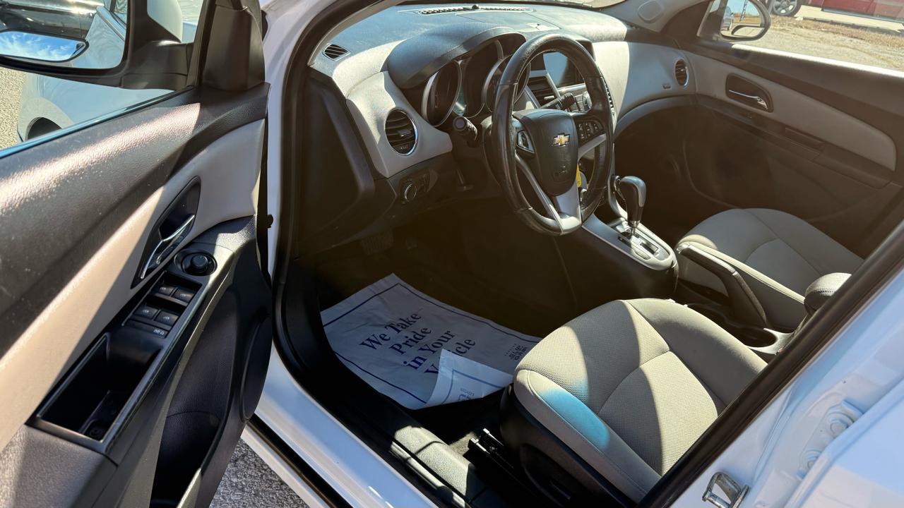 Chevrolet Cruze 1LT 2014