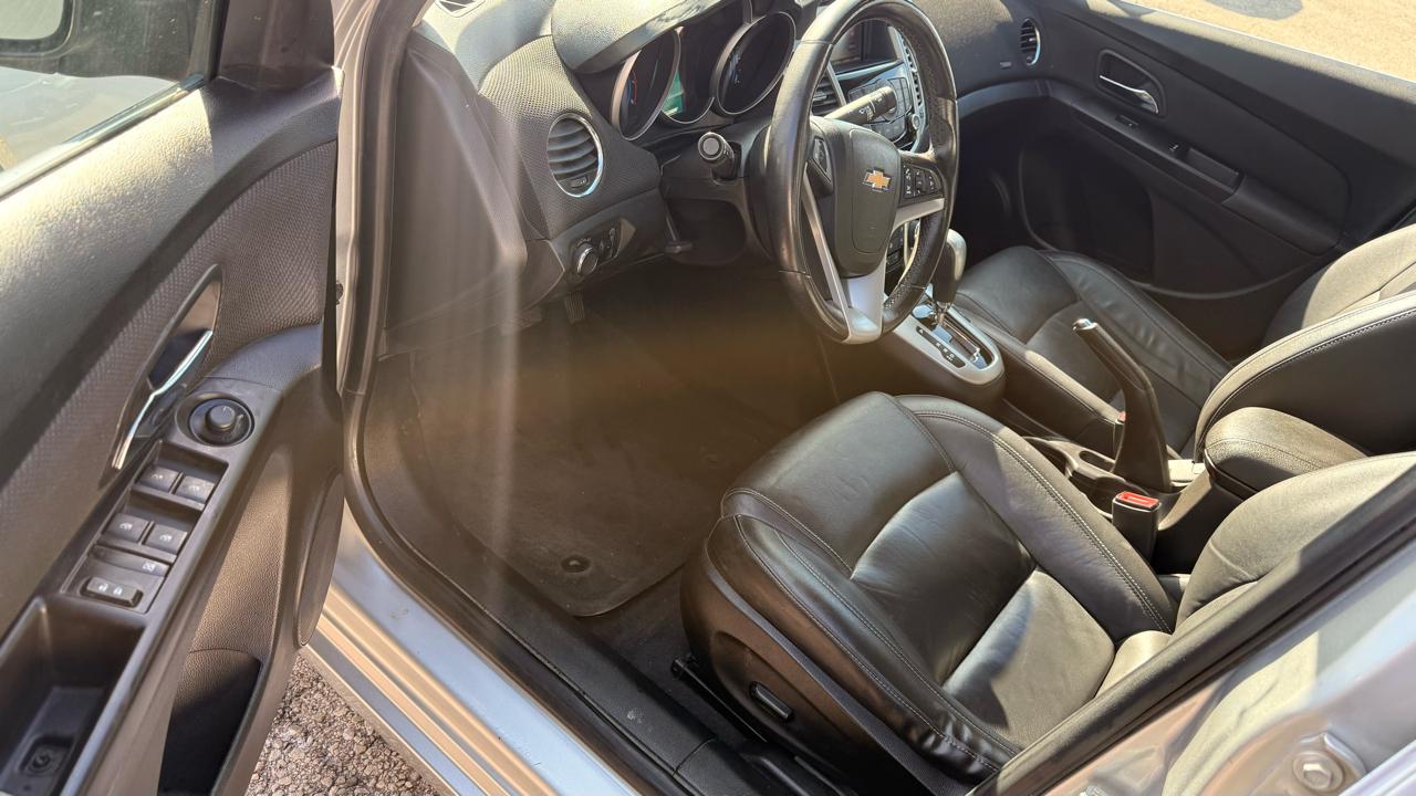 Chevrolet Cruze 2LT 2015