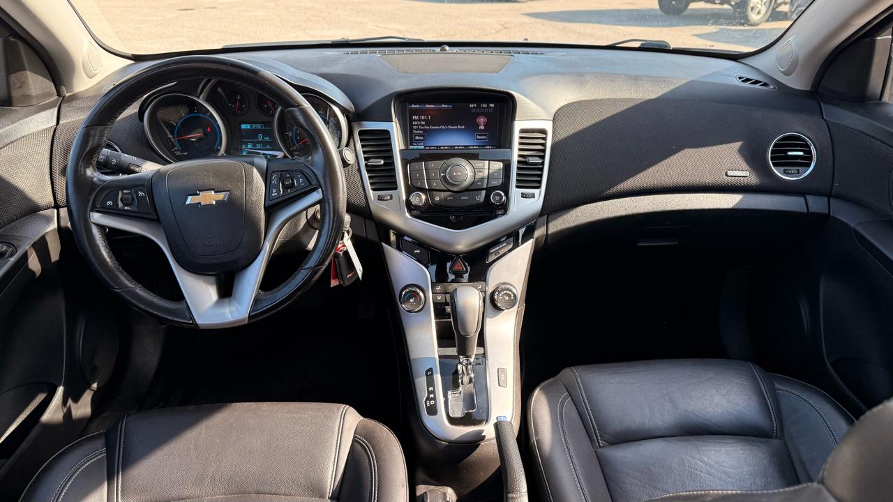 Chevrolet Cruze 2LT 2015
