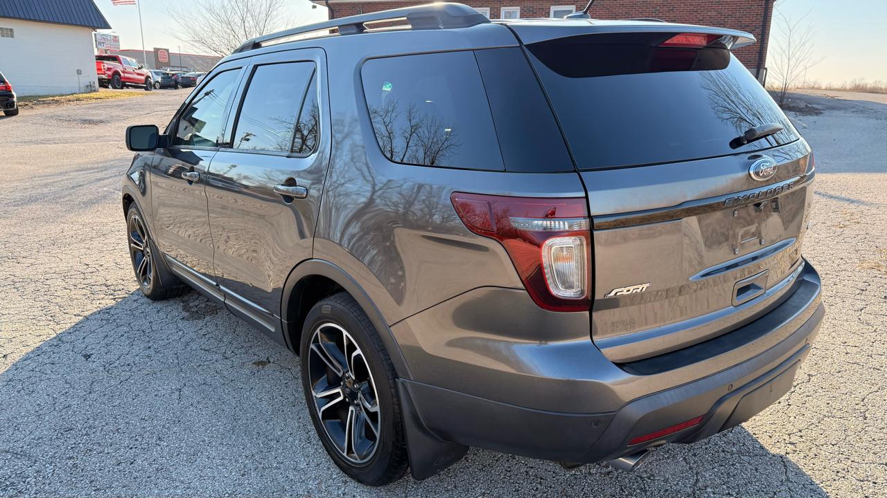 Ford Explorer Sport 4D SUV 4WD 2015