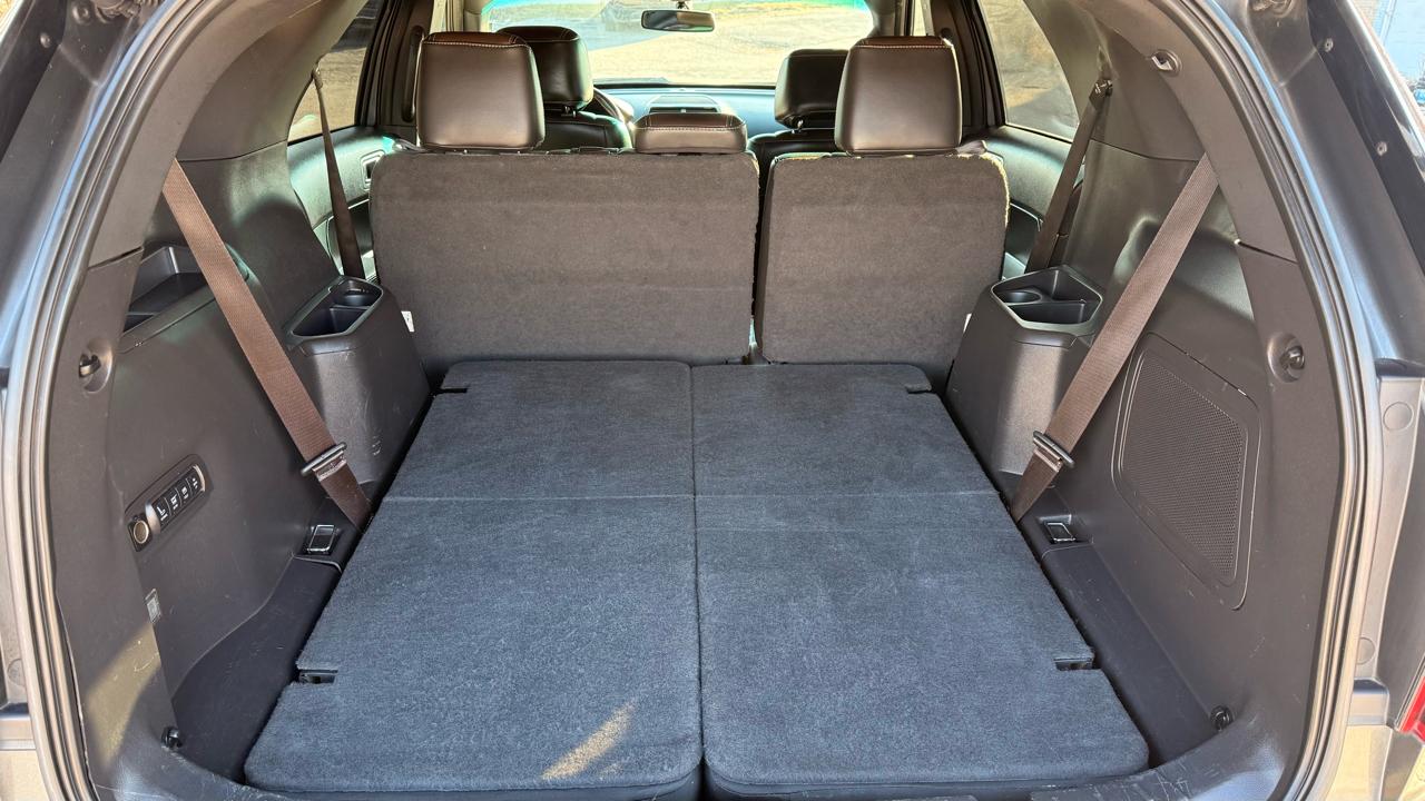 Ford Explorer Sport 4D SUV 4WD 2015