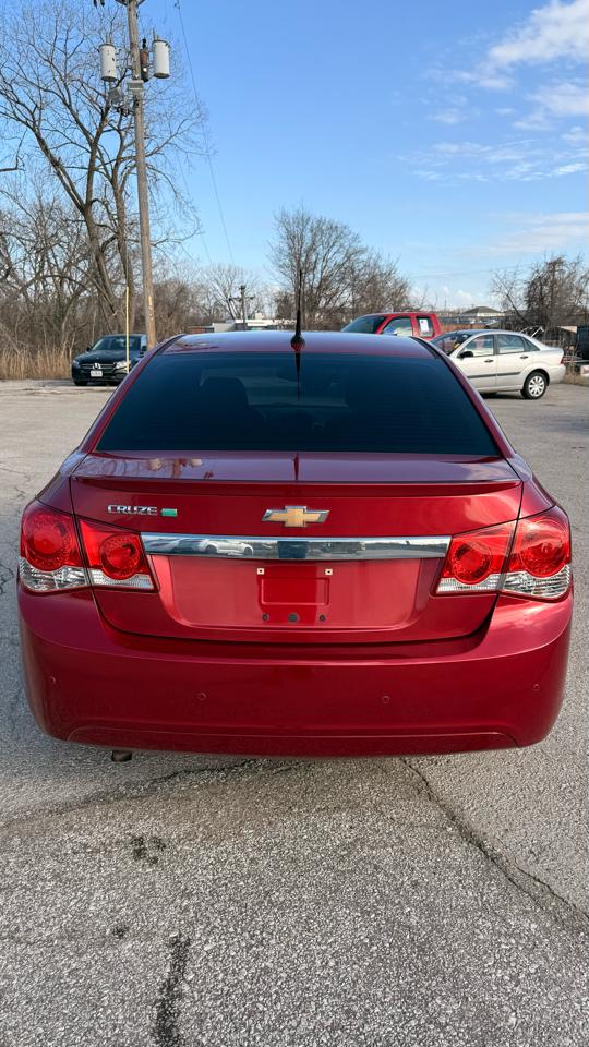 Chevrolet Cruze Eco 4D Sedan 2012