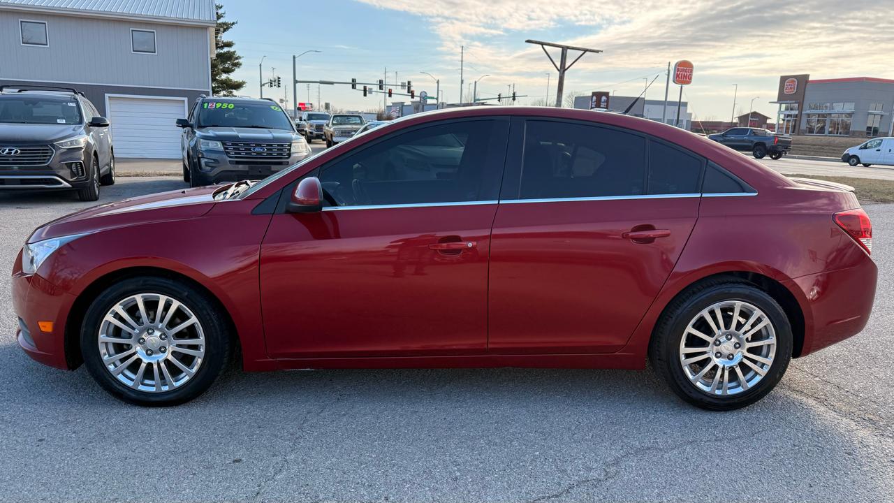 Chevrolet Cruze Eco 4D Sedan 2012