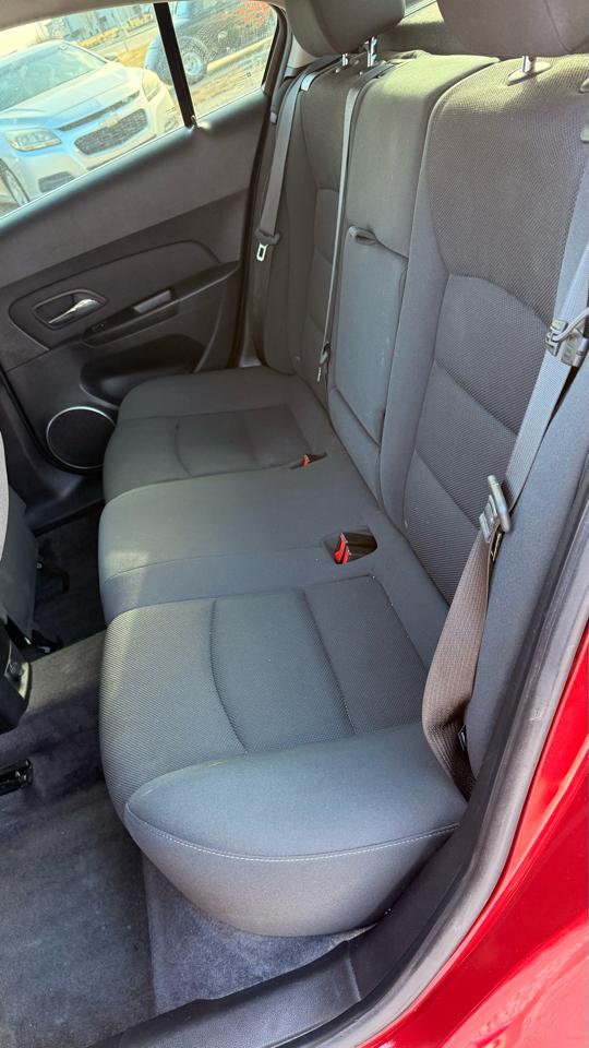 Chevrolet Cruze Eco 4D Sedan 2012