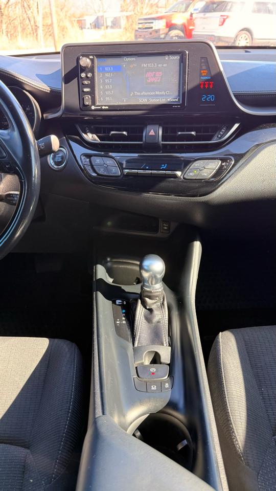 Toyota C-HR XLE Premium 2018