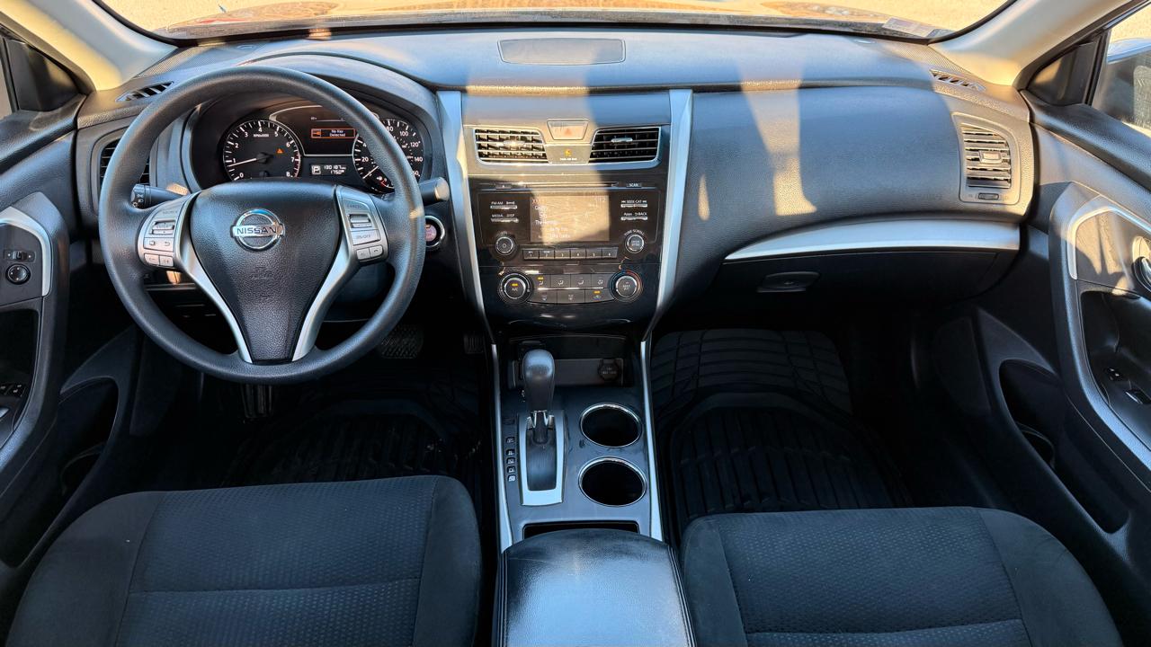 Nissan Altima 2.5 S 2015