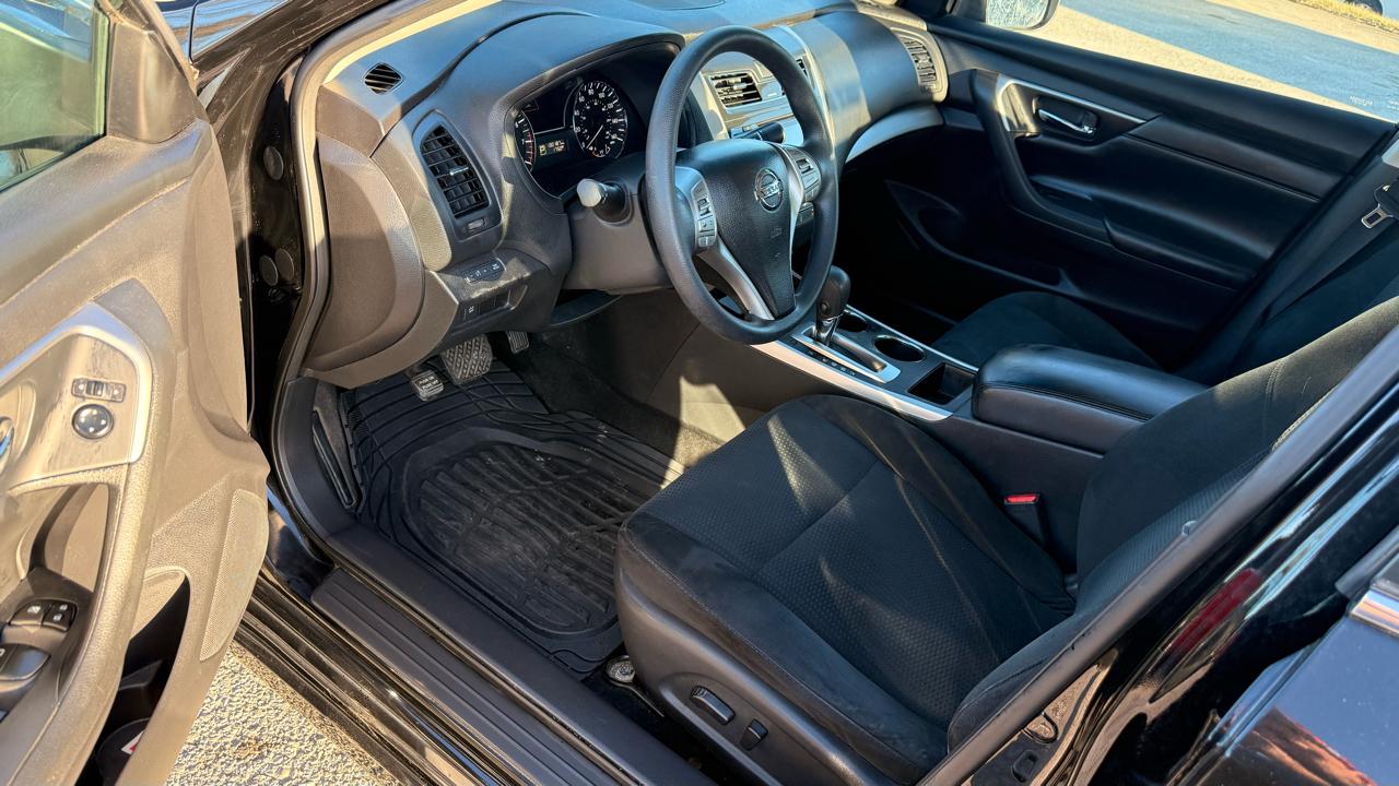 Nissan Altima 2.5 S 2015