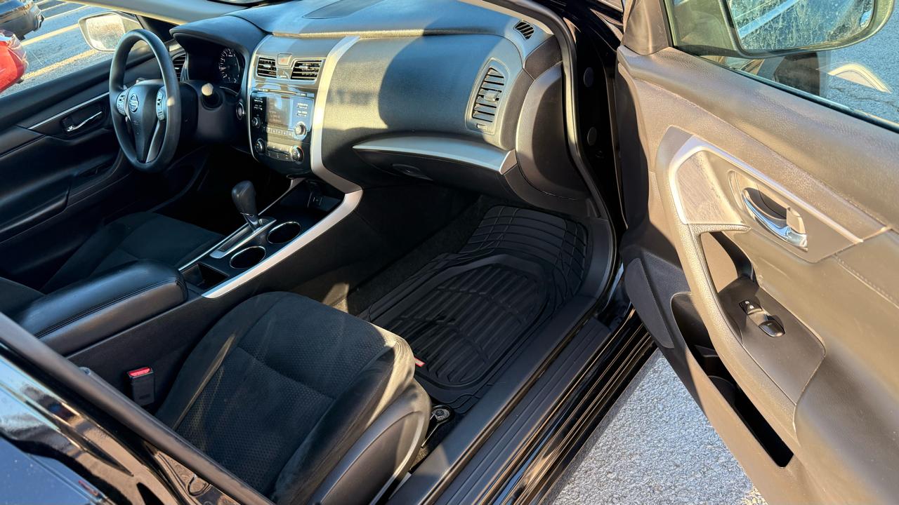 Nissan Altima 2.5 S 2015