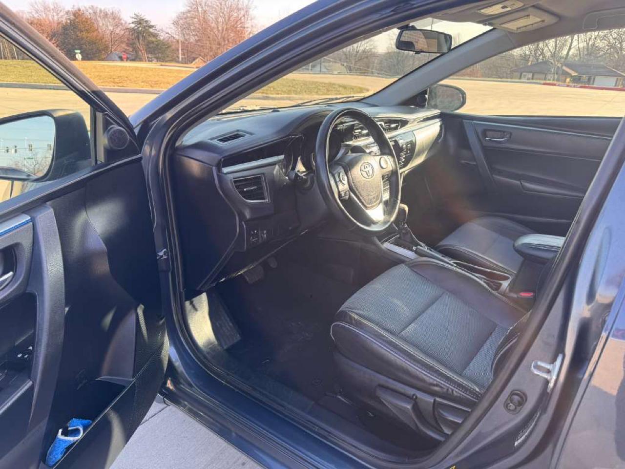 Toyota Corolla S Plus 4D Sedan 2014