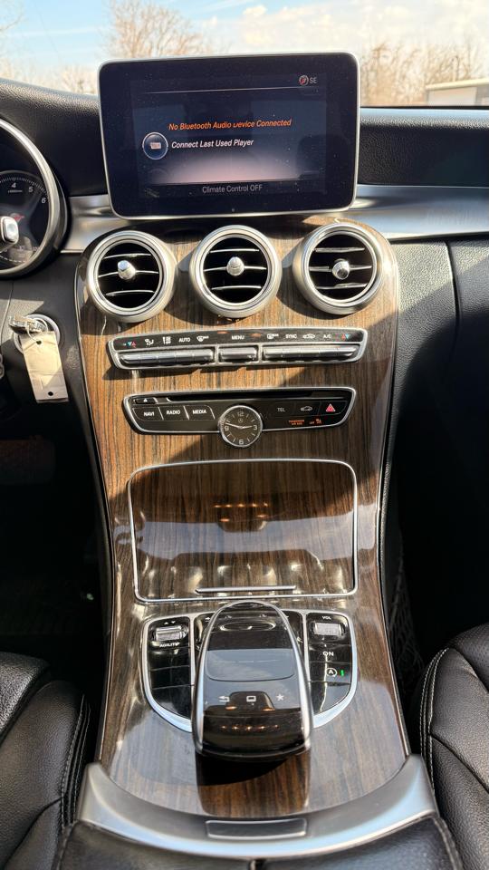 Mercedes-Benz C-Class 4dr Sdn C300 4MATIC 2015