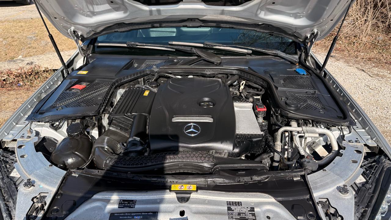 Mercedes-Benz C-Class 4dr Sdn C300 4MATIC 2015