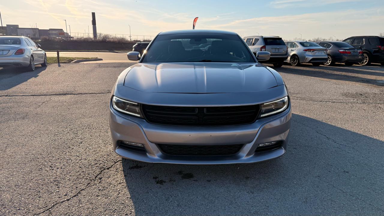 Dodge Charger 4dr Sdn SXT RWD 2016