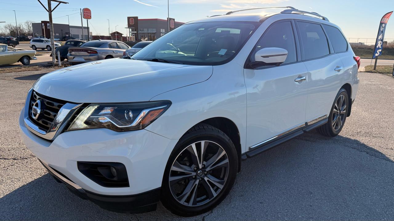 Nissan Pathfinder Platinum 4D SUV 4WD 2017