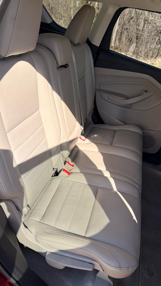 Ford Escape SEL 4D SUV 4WD 2013