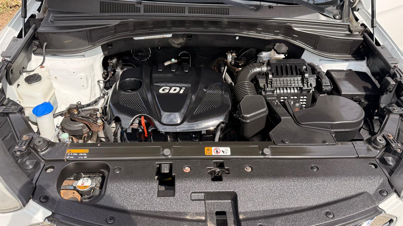 Hyundai Santa Fe Sport 2.4L Auto AWD 2013