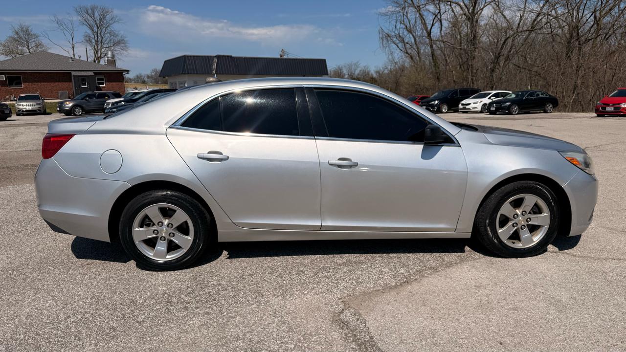 Chevrolet Malibu 4dr Sdn LS 2014