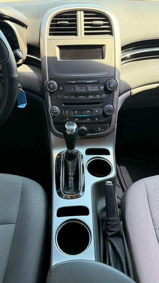Chevrolet Malibu 4dr Sdn LS 2014