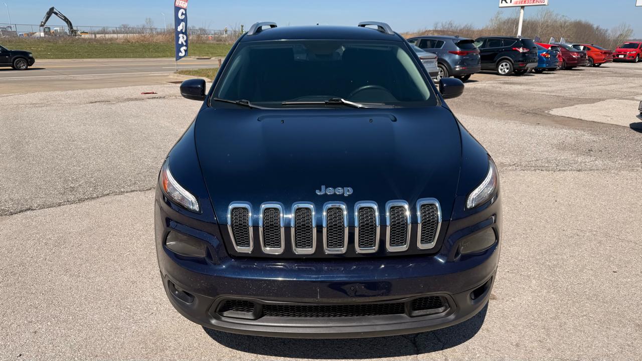 Jeep Cherokee Latitude FWD 2015