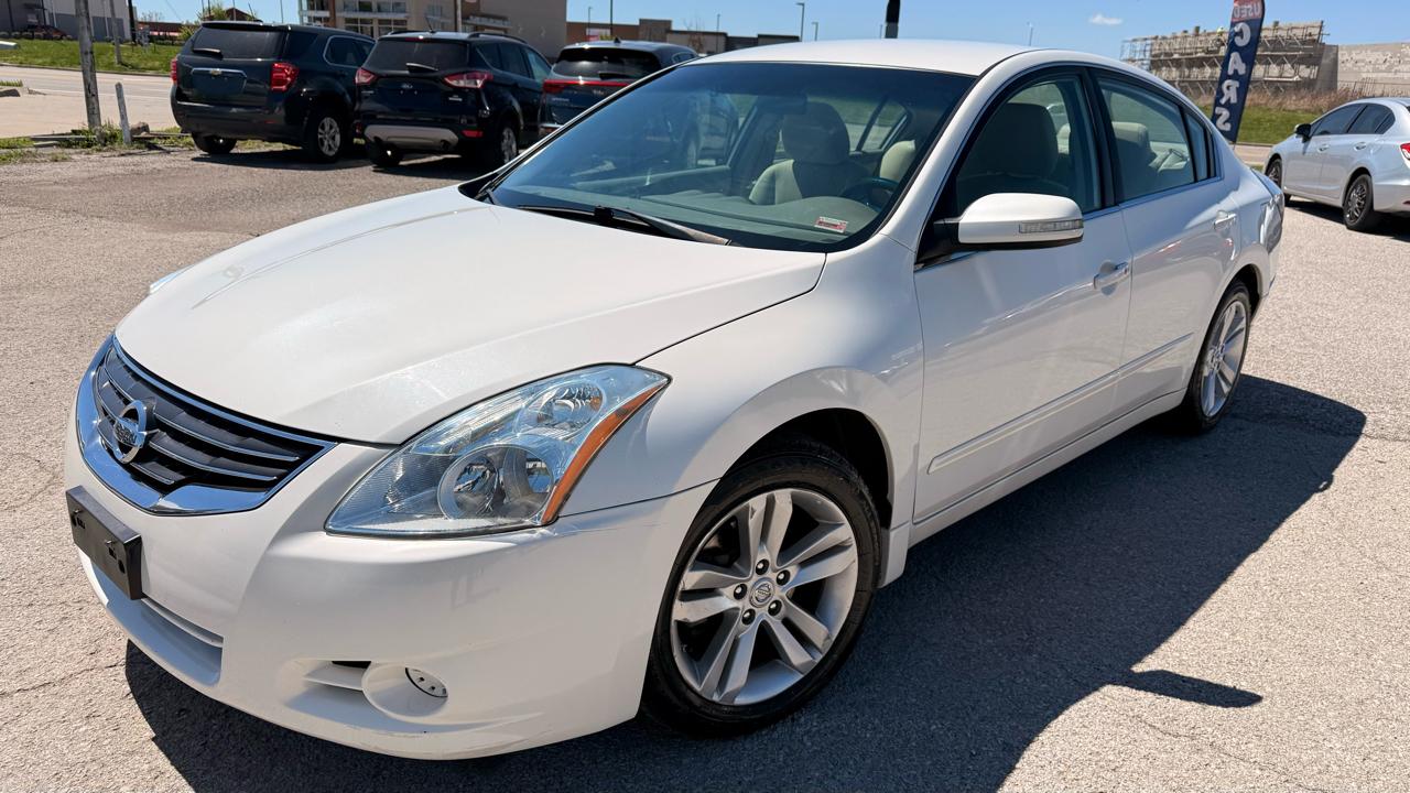 Nissan Altima 3.5 SR Sedan 2012