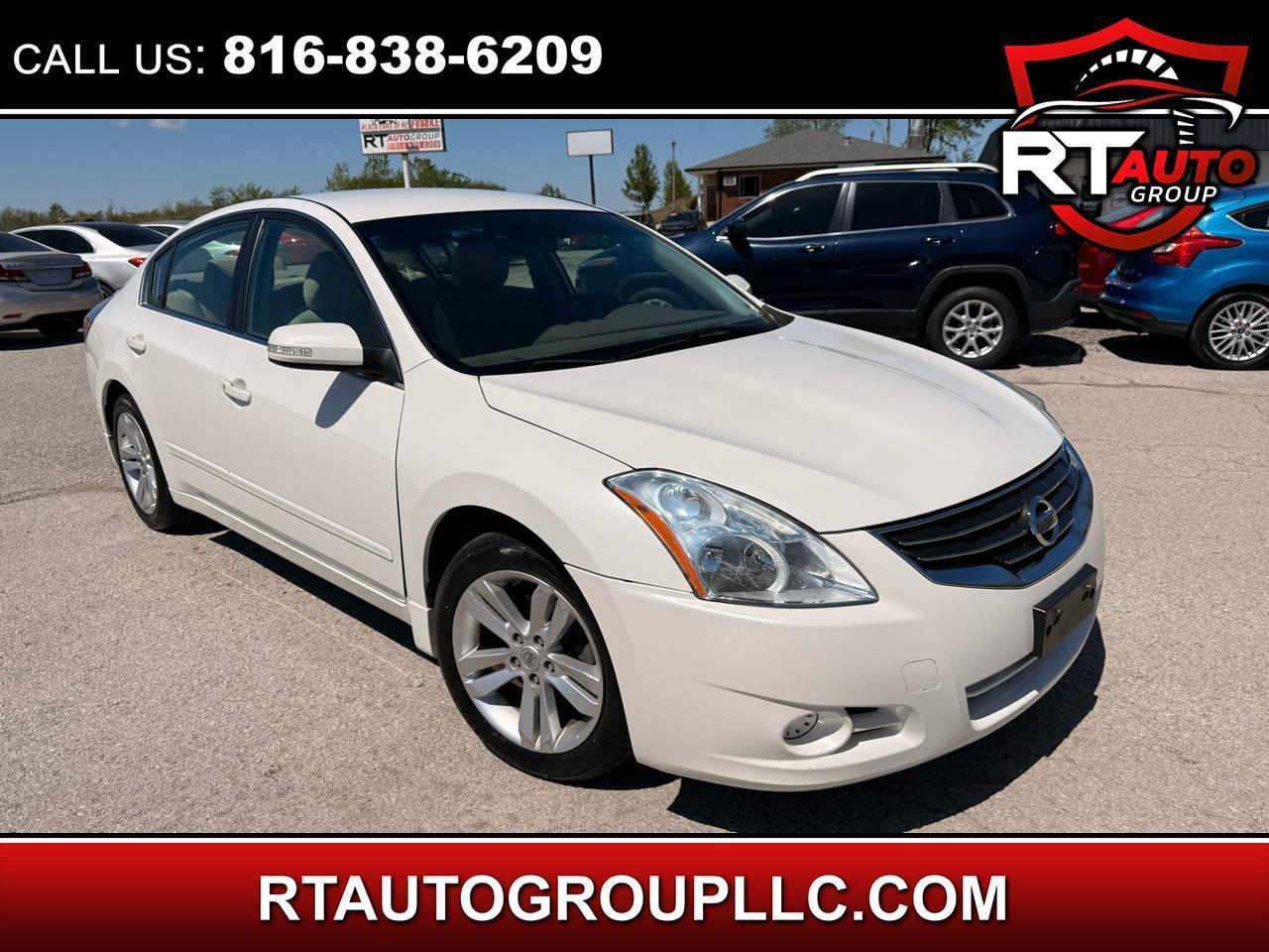 Nissan Altima 3.5 SR Sedan 2012