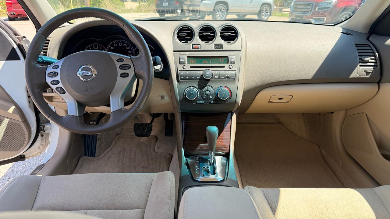 Nissan Altima 3.5 SR Sedan 2012