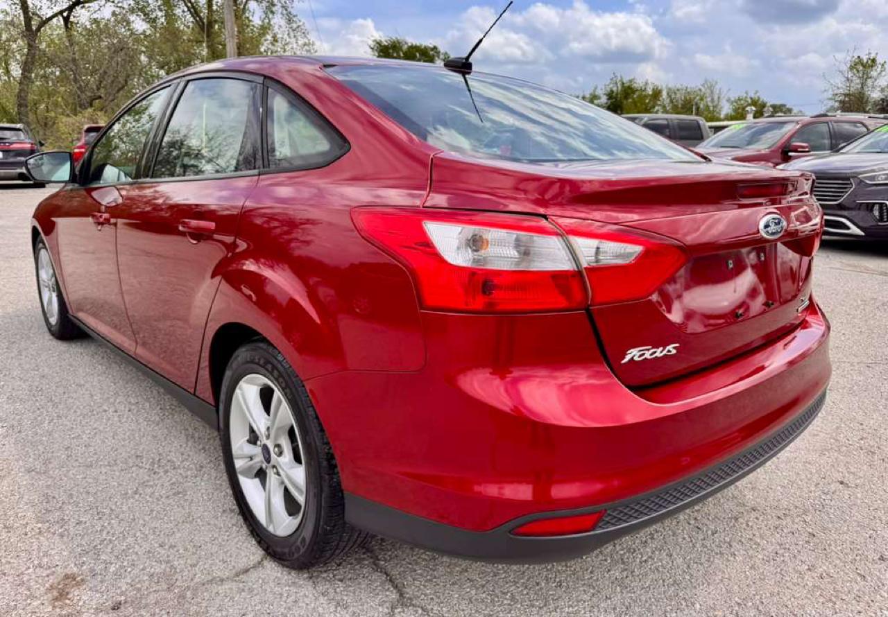 Ford Focus 4dr Sdn SE 2014