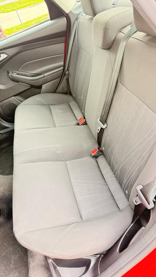 Ford Focus 4dr Sdn SE 2016