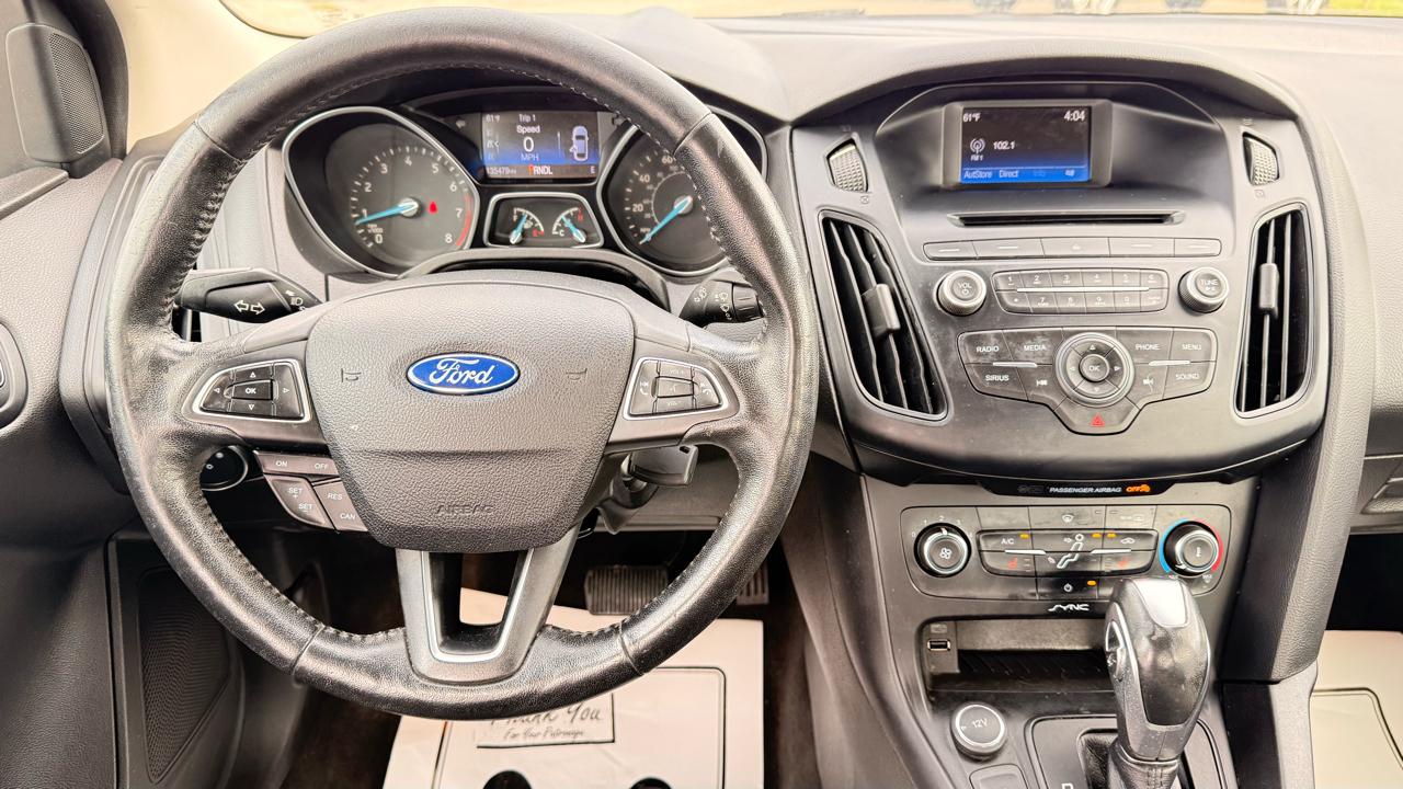 Ford Focus 4dr Sdn SE 2016