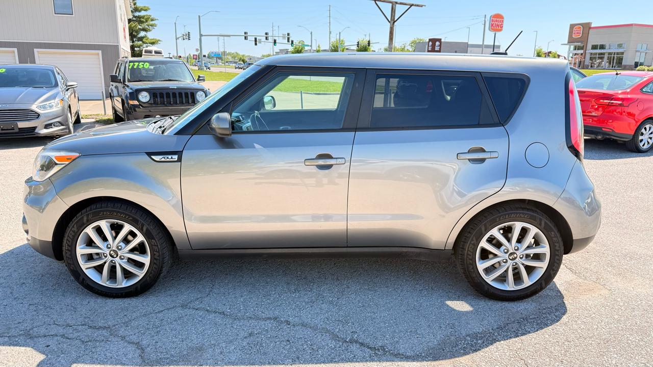 Kia Soul 5dr Wgn Auto + 2017