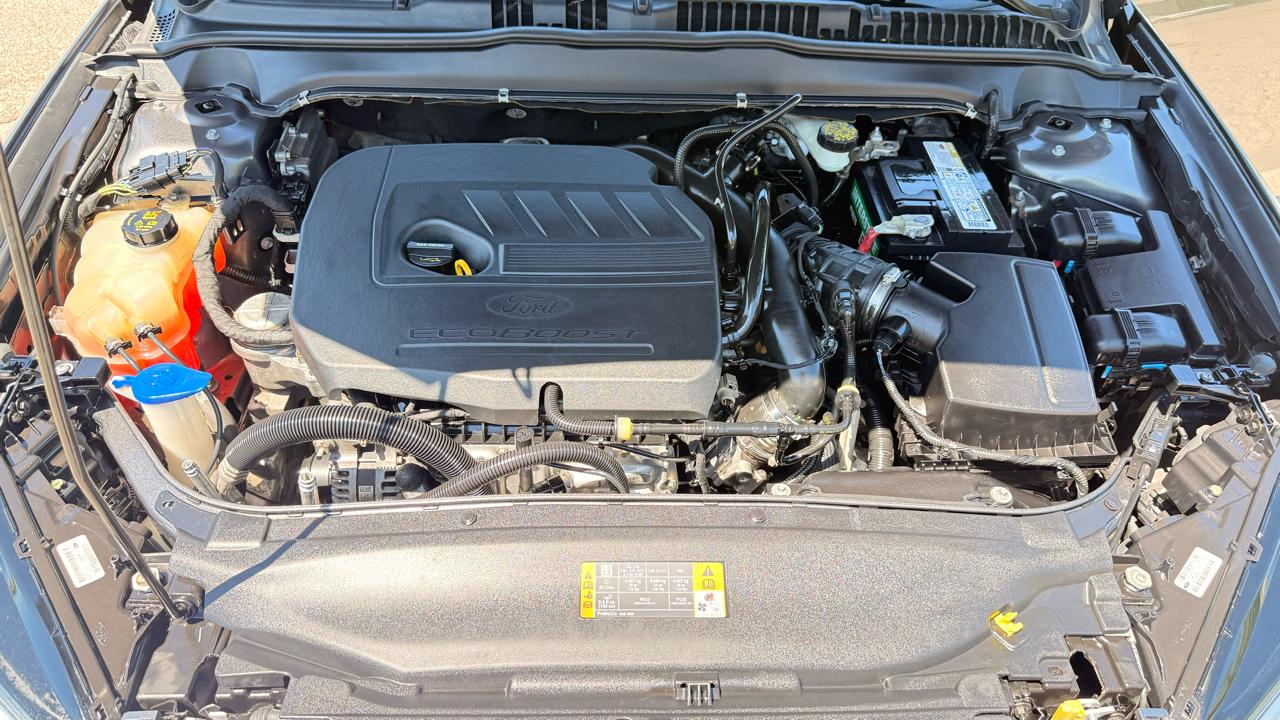 Ford Fusion 4dr Sdn I4 SE 2014