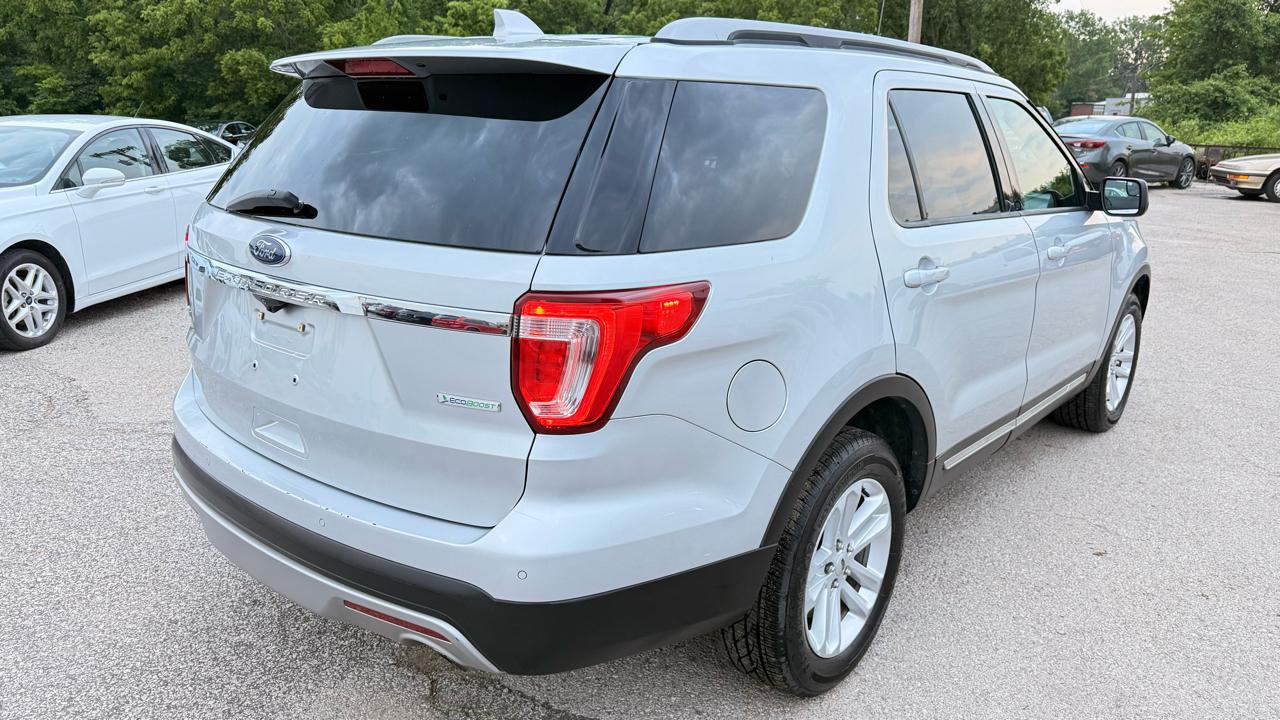 Ford Explorer FWD 4dr XLT 2016