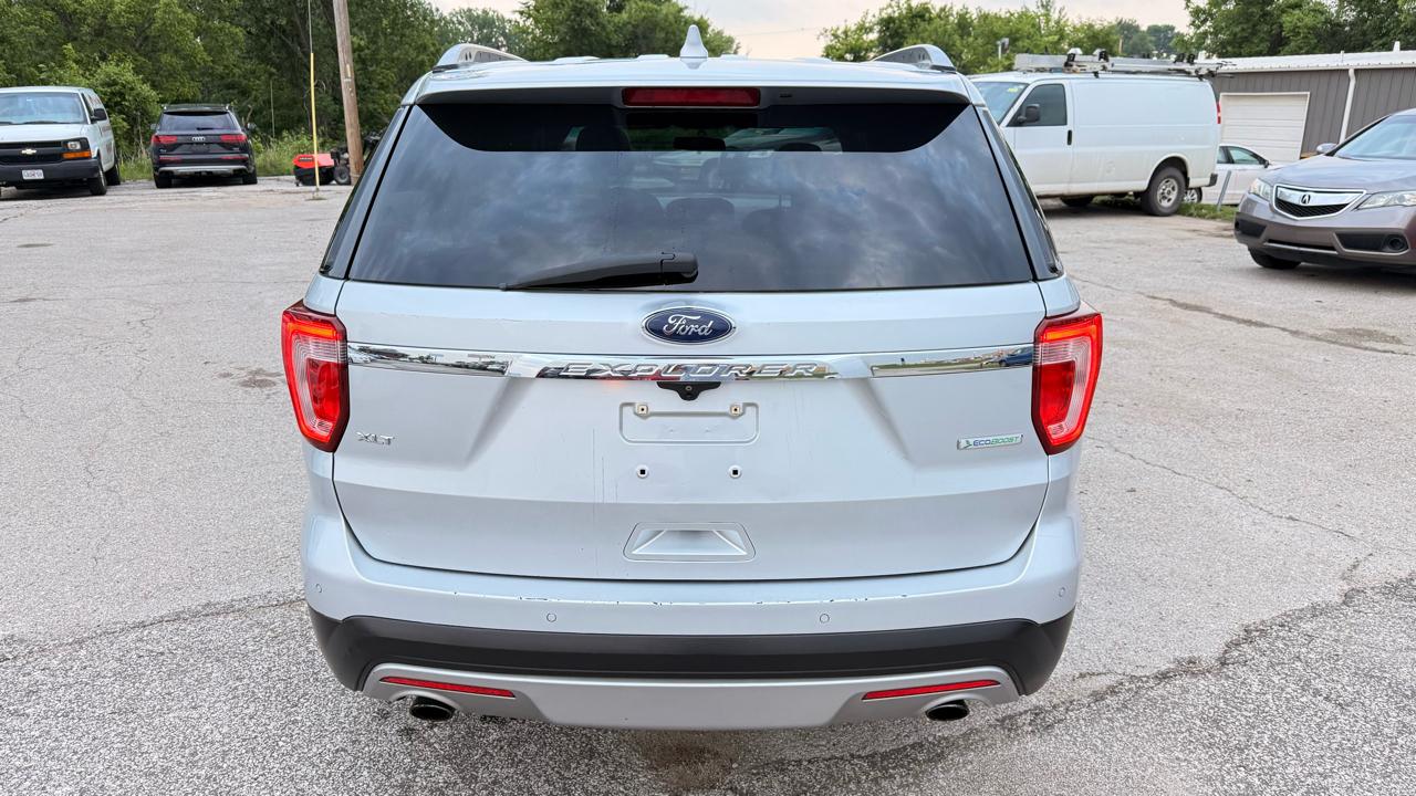 Ford Explorer FWD 4dr XLT 2016