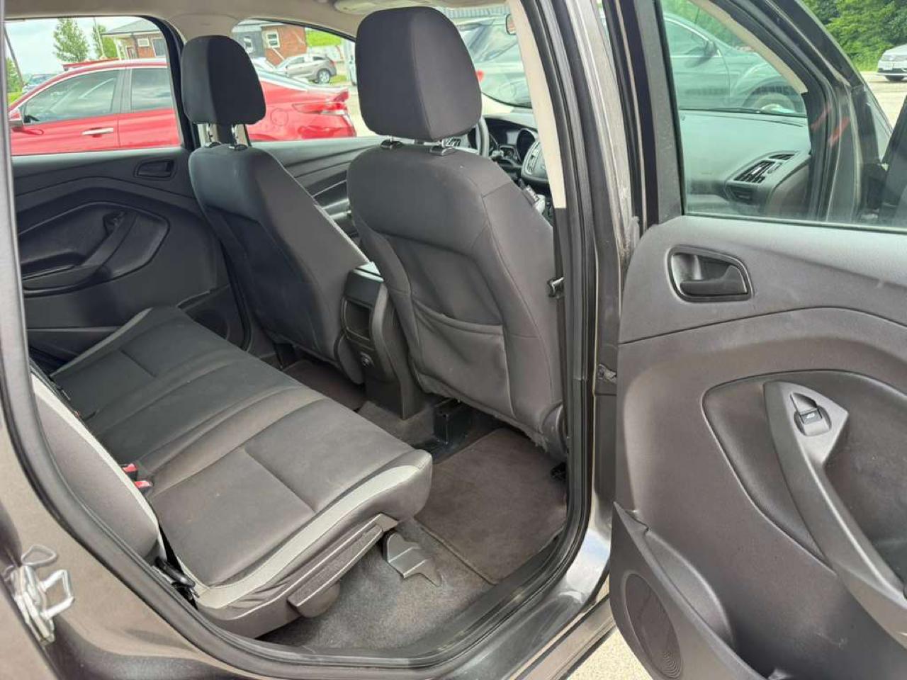 Ford Escape FWD 4dr S 2015