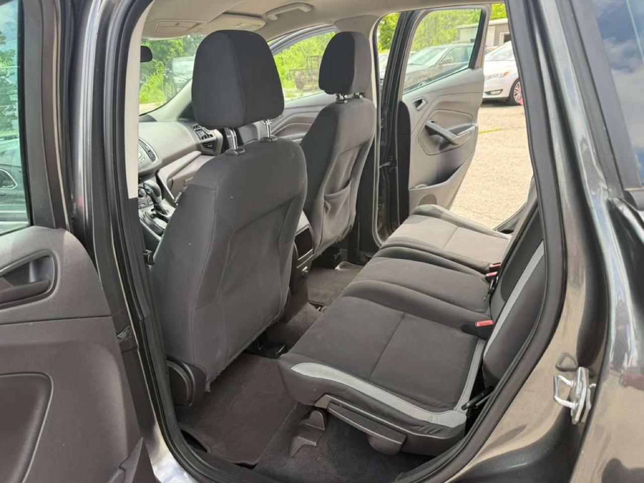 Ford Escape FWD 4dr S 2015
