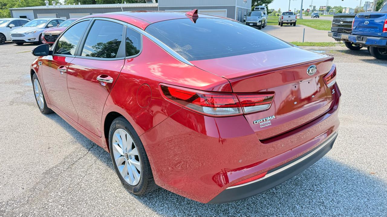 Kia Optima S 4D Sedan 2018