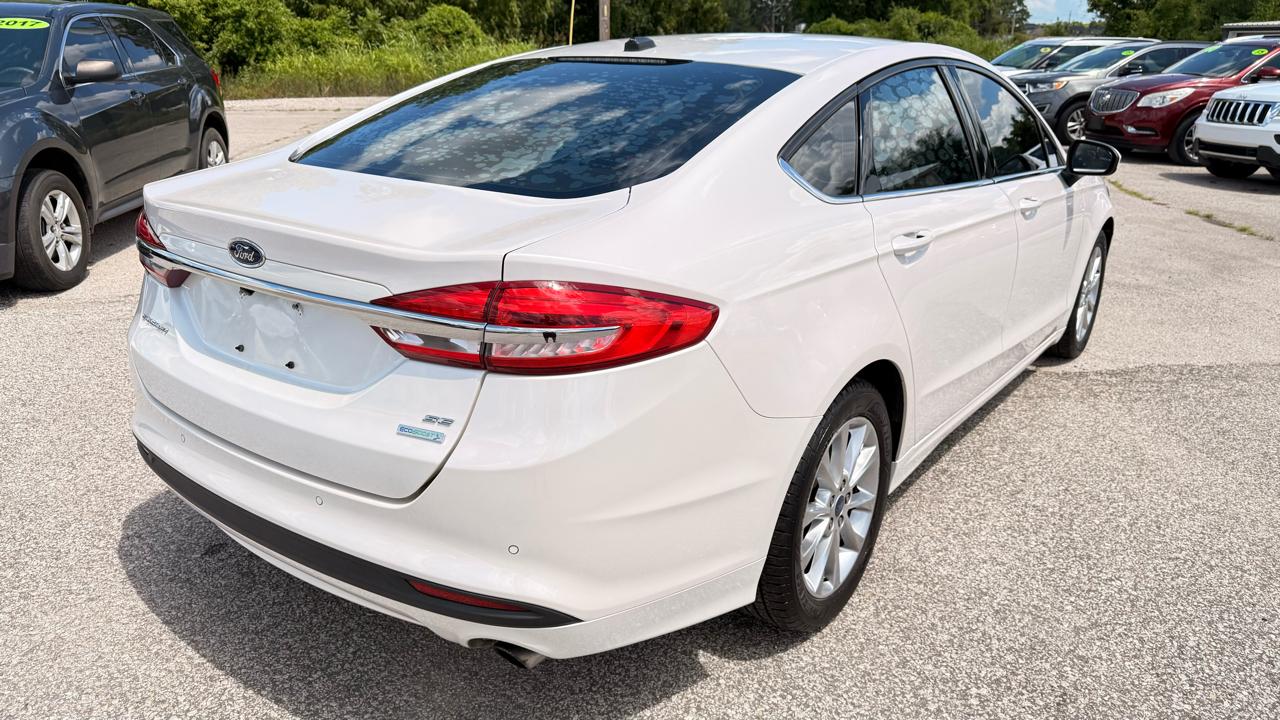Ford Fusion 4dr Sdn I4 SE FWD 2017