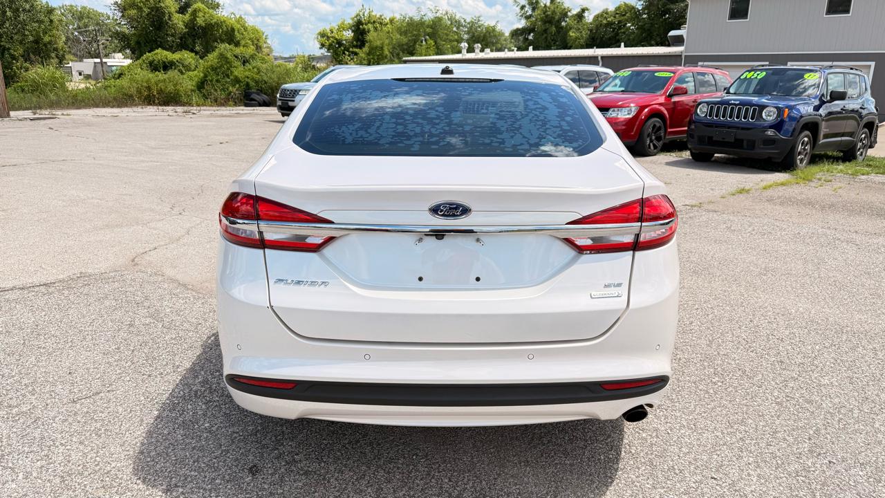 Ford Fusion 4dr Sdn I4 SE FWD 2017