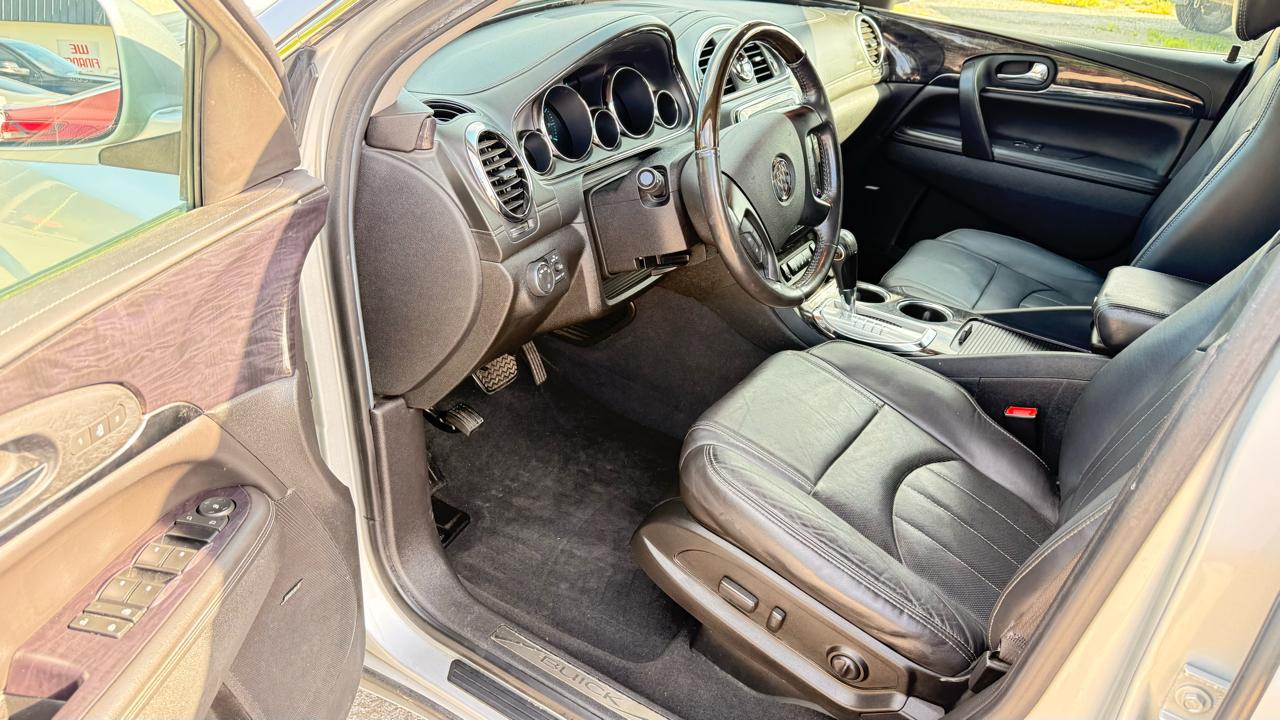 Buick Enclave AWD 4dr Leather 2017